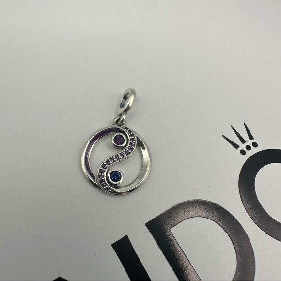 Pandora Sterling Silver Yin & Yang Balance Medallion Charm with Enamel & Crystal - Picture 6 of 9